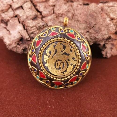 5pcs Retro Handmade Flower Buddha Nepal Tibetan Pendant Mala Buddhist Mantra Sign Yoga Charm Bohemian Pendant for Ethnic Jewelry