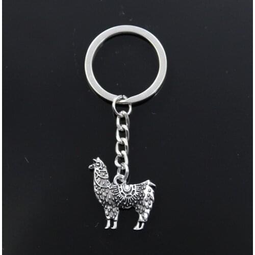 Fashion Keychain 26x25mm Alpaca Grass Mud Horse Pendants DIY Men Jewelry Car Key Chain Ring Holder Souvenir For Gift