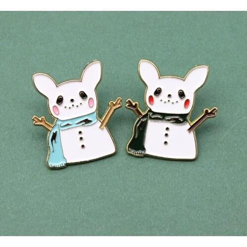 Cartoon Cute Doll Enamel Brooch Christmas Snowman Pin Alloy Badge Sweet Jewelry Clothes Bags Accessories Gifts For Friends