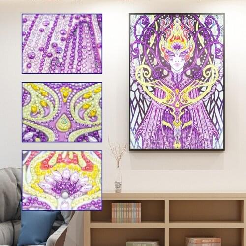 5D DIY Diamond Painting Beautiful Queen Embroidery Partial Round Diamond Cross Stitch Rhinestone Mosaic Painting Christmas Decor