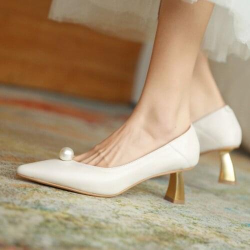 Pearl Pointe Shoes with Heel 6cm Wedding Pumps Latest Heels Lolita Shoes for Girls Women Fashion Personality Beige High Heels
