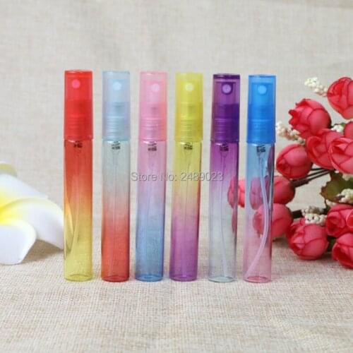 Wholesale 102 Pieces/Lot 8ML High Quality Colorful Glass Perfume Bottle With Plastic Spray Empty Portable Parfum Trial Pack Case