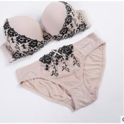 Underclothes Brand Underwear Women Bras CD Cup Lingerie Set With Brief Sexy Lingerie Lace Embroidery Bra Sets Bowknot Bras