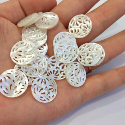 2Pcs Sculpture Flower-shaped Natural Shell Loose Beads Charms For DIY Necklace Bracelet Anklet Handiwork Sewing Craft Jewelry