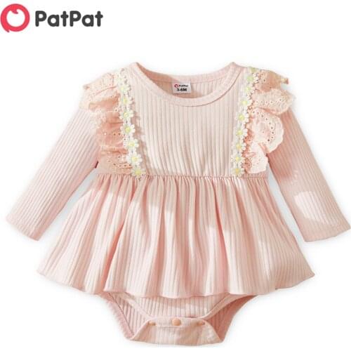 PatPat Baby Girl Daisy Embroidery Ruffled Long-sleeve Bodysuit Romper