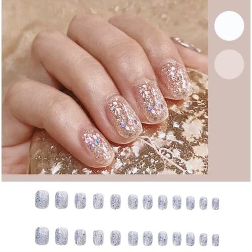 24Pcs/Set Glossy Gold Artificial Fake Nails For Design Fashion Lady Long False Nails Full Cover Salon Tip Manicure Fingernails