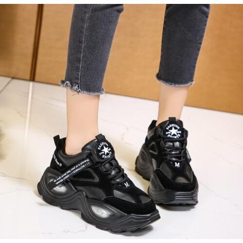 Winter Women Chunky Sneakers Vulcanized Shoes Fashion Female Black Platform Sneakers Thick Sole Plush Keep Warm Casual Shoes 5CM