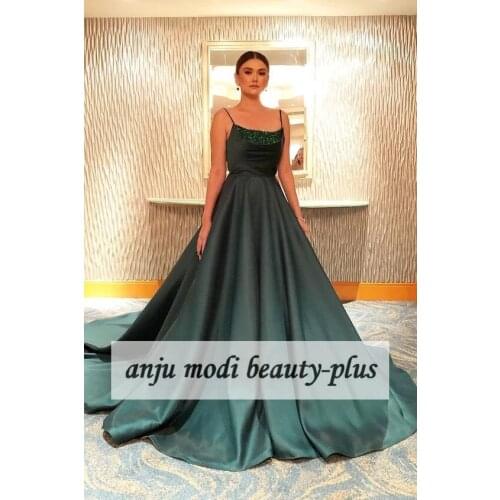 2021 Long Satin Beaded Evening Dresses Dubai Caftan Spaghetti Straps Formal Evening Party Ball Gowns