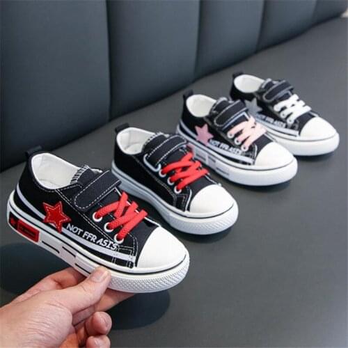 Childrens canvas shoes sneakers female offenders leisure baby sandals shoes the new during the spring autumn 2021 single shoes
