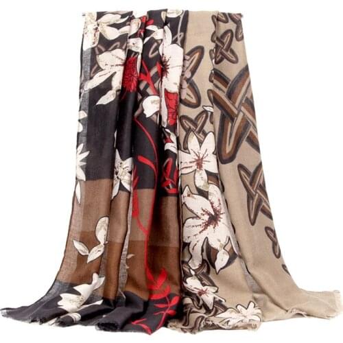 2021 Fashion Newest Floral Printed Cotton Viscose Scarf Shawls Wraps Hijabs 6Colors 10pcs/lot