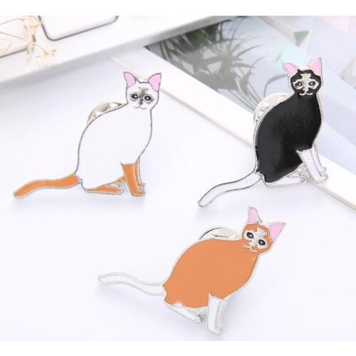 1pcs fashion cartoon white cat acrylic brooch lady / mens clothing decoration badge flap collar scarf needle brush