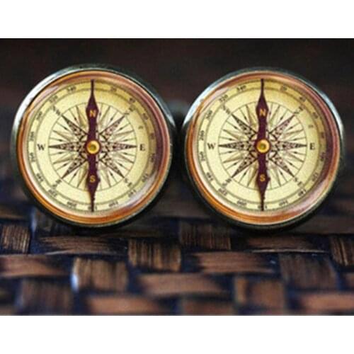 1pcs 2020 Vintage Compass Time Camping Guided Reading Brass Compass Gem Cufflinks French Mens Shirt Cufflinks Suit Buttons