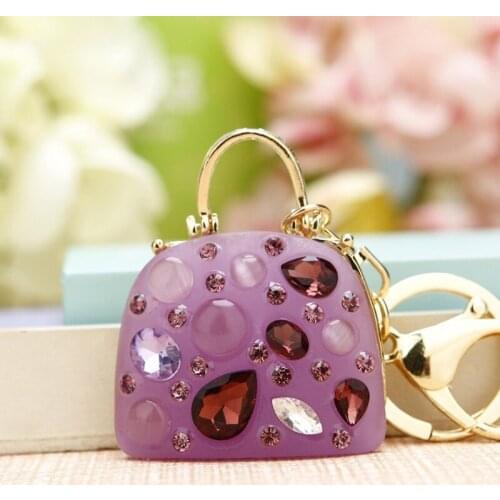 Business gift new cute red womens bag pendant key chain ring Korean cartoon birthday gift car key ring female metal pendant