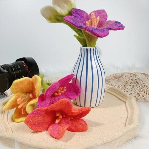 Aqumotic about 13cm Bearty Wool Felt Plush Flower Simulation Bouquet 1pc Ins Wishing Vase Perfume Vine Diffuser