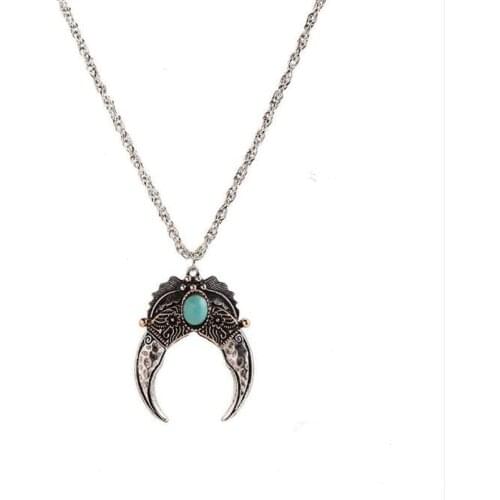 Ethnic Alloy Crescent Pendant Necklace For Women Vintage Metal Half Moon Long Necklace Fashion Jewelry Colliers Moon Necklace
