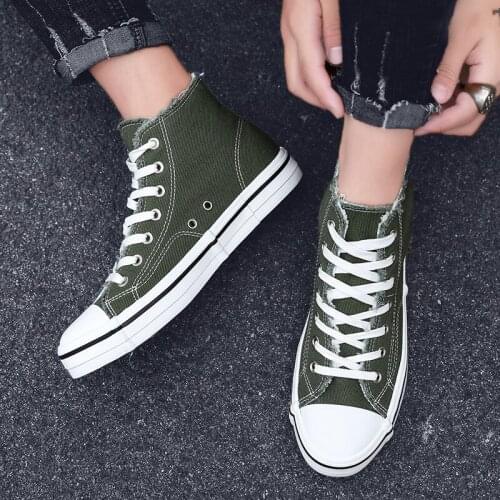 Fashion Mens canvas black breathable sapato 2020 Man zapatos lona top casuales men causal hombre sale white comfortable male 39