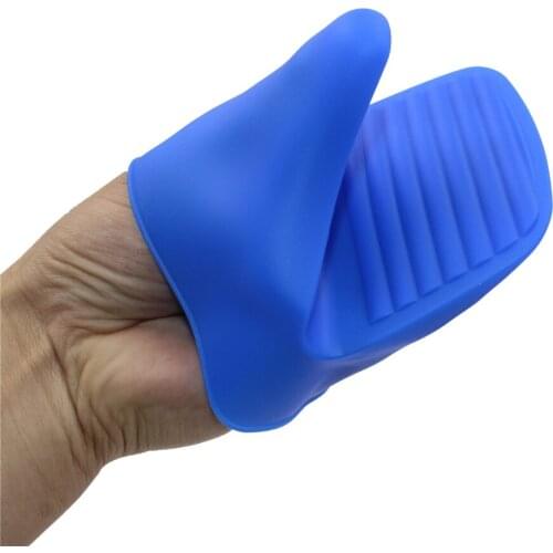50pcs/lot Silicone Microwave Oven 1piece Glove Clip Kitchen Organizer Heat Isolated Pot Pliers Hot Plate Anti-scald BBQ Tool