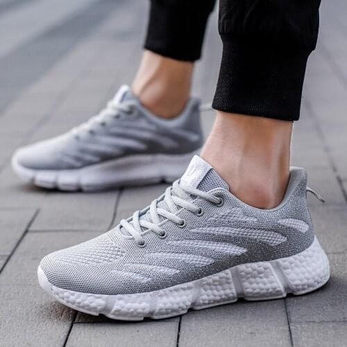 2021 Running Shoes Breathable Outdoor Sneakers Light Fitness Shoes Lace-up Casual Mens shoes Brand Designer Sport Shoes