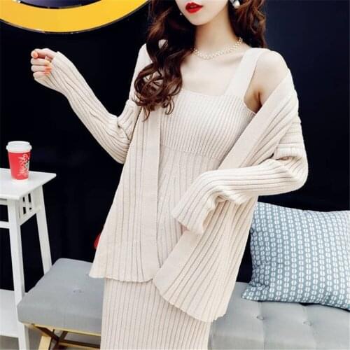 2019 New High quality winter Womens Casual Long Sleeved Cardigan + Suspenders Sweater Vest Dress Two Piece Runway Dress Suit