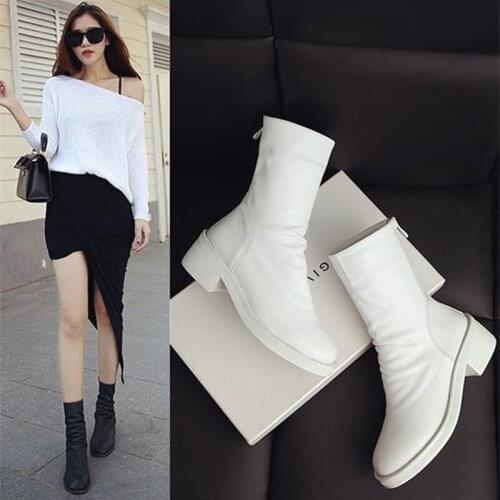 2019 autumn and winter new back zipper boots with Martin boots round head boots