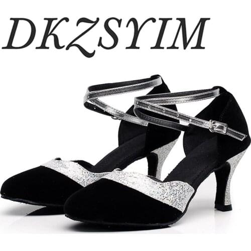 Hot sale ladies latin dance shoes ladies girls tango ballroom comfortable soft bottom with sequins blue / black latin dance shoe