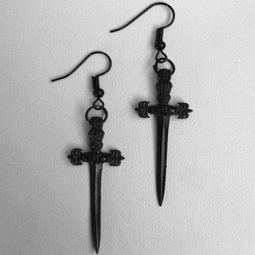 Black dagger earrings Sword jewelry Stunning gothic fashion men women gift novelty pendant classical new 2020 darkness simple