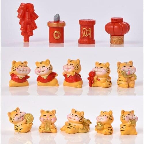 1PC Cute Mini Fortune Tiger Micro Landscape Decoration Resin Model Toy Chinese New Year Ornaments Desktop Display Home Decor