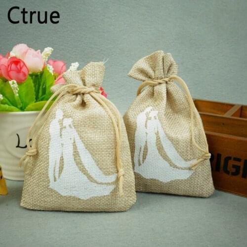 24pcs/Lot 9*13CM Lovers Burlap Favor Bags Vintage Rustic Favor Wedding Candy Bags Linen Gifts Pouch Favor Bags