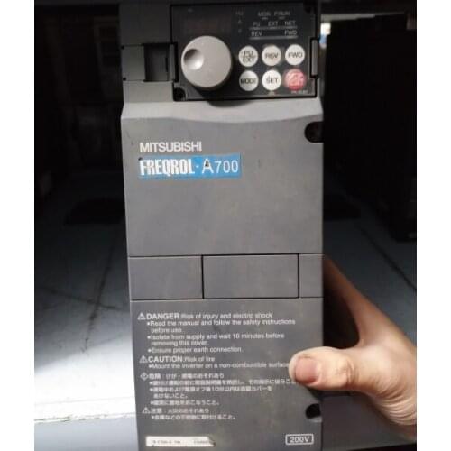 FR-A720-0.75K 0.75KW 220V inverter , used one, 88% appearance new , good working , free shipping