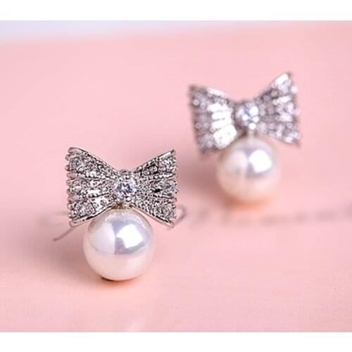 Huitan Female Bow Imitation Pearl Stud Earrings Romantic Bridal Wedding Accessories Elegant Women Earrings Gifts Fashion Jewelry