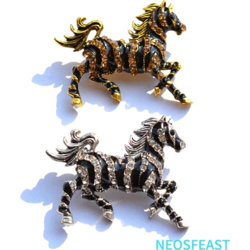 Classic Jewelry Rhinestone Cute Horse Brooch Unisex Brooch Gold Color Breast Pin Daily Garments Ladies Gifts Suits Accessories