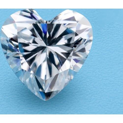 Wholesale Size 5x5~10x10mm White D Color VVS1 GH IJ color moissanites heart shape Loose stone With Certificate