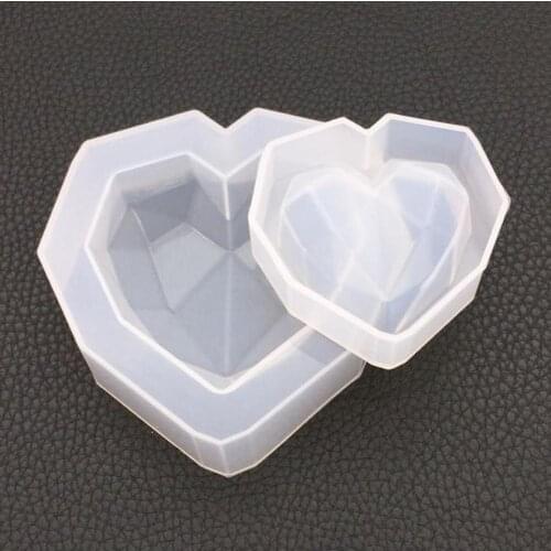 Silicone Heart-shaped Mold DIY Crystal Epoxy Geometry Heart-shaped Mold Aromatherapy Car Decoration Handmade Crystal Mould