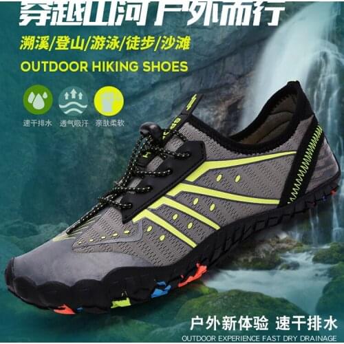 Fishing shoes Men Woman Beach Summer Outdoor Wading Shoes Swimming Slipper On Surf Quick-Drying Aqua Shoes Skin Sock Striped