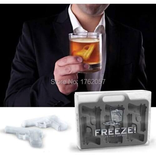 Creative combination Pistol ice mold + bullet ice mold, ice cube tray ice box free shipping