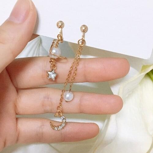 Korean Earrings Fashion Irregular Geometric Earrings for Women Girl Pearl Clip Earrings without piercing Earrings Clip Jewelry