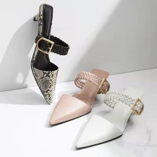 YIXIUZHEN Women's Shoes With A Strap