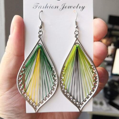 DREAMZEAL Fashion 90x35mm Leaf Shape Handmade Green & Yellow Colorful Yarn Thread Women Hook Dangle Drop Earrings