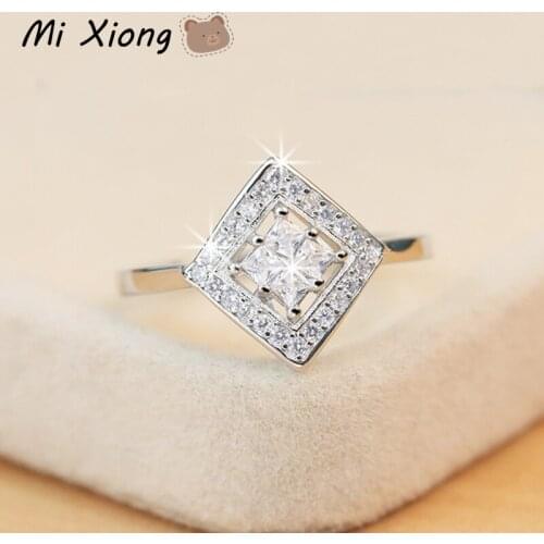 Mi Xiong 925 Sterling Silver Women Rings Geometric Square Diamond Elegant Luxury Wedding Cute Shining Charm Lady Brand Jewelry