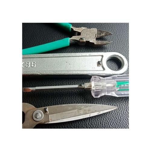 UHF RFID tags for tools management antimetal 860-960MHz ISO18000-6C 6*3*3mm