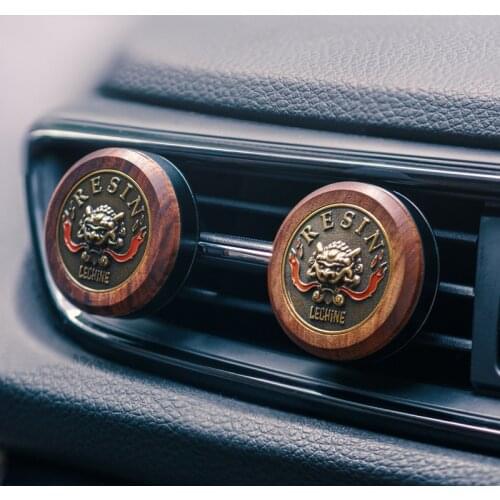 Wild Beast Car Flavoring Animal Pattern Design Car Fragrance Victory Eagle Luxury Wood Car Scent Diffuser Smell the Car