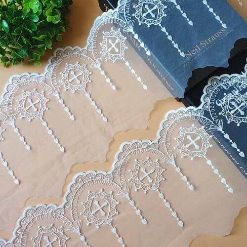 Beautiful mesh+ cotton thread Embroidered Lace Trim, Handmade DIY Clothes Wedding dress Lace Fabric Accessories 17.5c 5Yard/lot