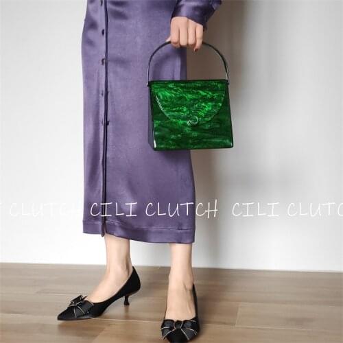 【wonder lamar】vintage 1950 green triangle acrylic bag