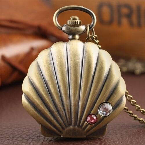 Mermaid Shell Pocket Watch Unique Glossy Metal Scallop Case Pendant Necklace Delicate Ladies Clock Beautiful Gifts for Girl Xmas
