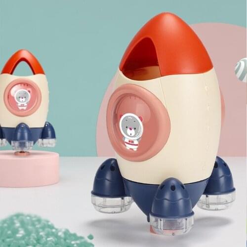 Baby Shower Sprinkler Toys Rocket Shape with 3 Engines at the Bottom Rotate and Spray Water, Simulating Rocket Lift-off