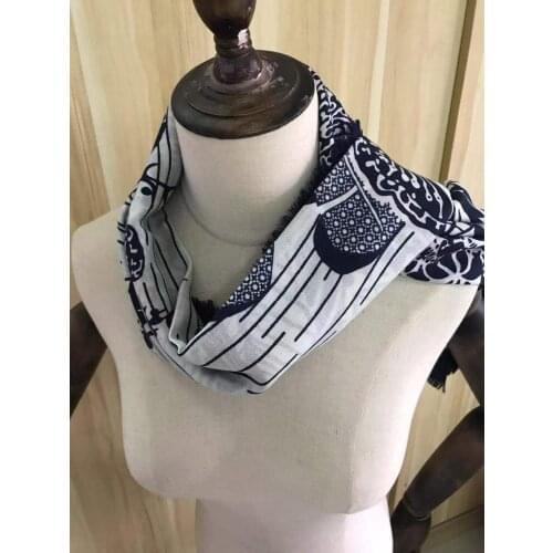 2020 new arrival winter 65% cashmere 35% silk scarf twill hand made roll 140*140 cm squareshawl wrap for women lady gift