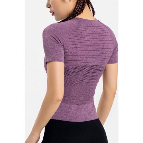 Seamless Sports Shirts Women Quick Dry Running Tops Tight Workout Gym Tees Female Short Sleeve Fitness Sports T-Shirts Jerseys