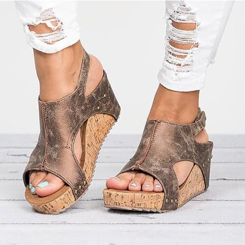 2020 Womens Sandals Summer Fish mouth Buckle high 2020 quality Comfortable Sandals Fashion Thick bottom Wedge heel Beach Shoes