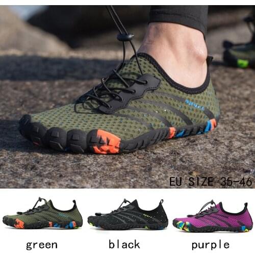 2021 New Swimming Water Aqua Shoes Men Women Breathable Beach Camping Shoes Flat Soft Non-slip Upstream Sneakers Masculino