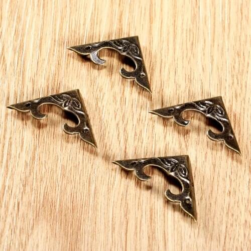 4Pcs Antique Brass Furniture Desk Jewelry Gift Wooden Box Suitcase Cabinet Corner Brackets Protector Guard Edge Cover Decorative